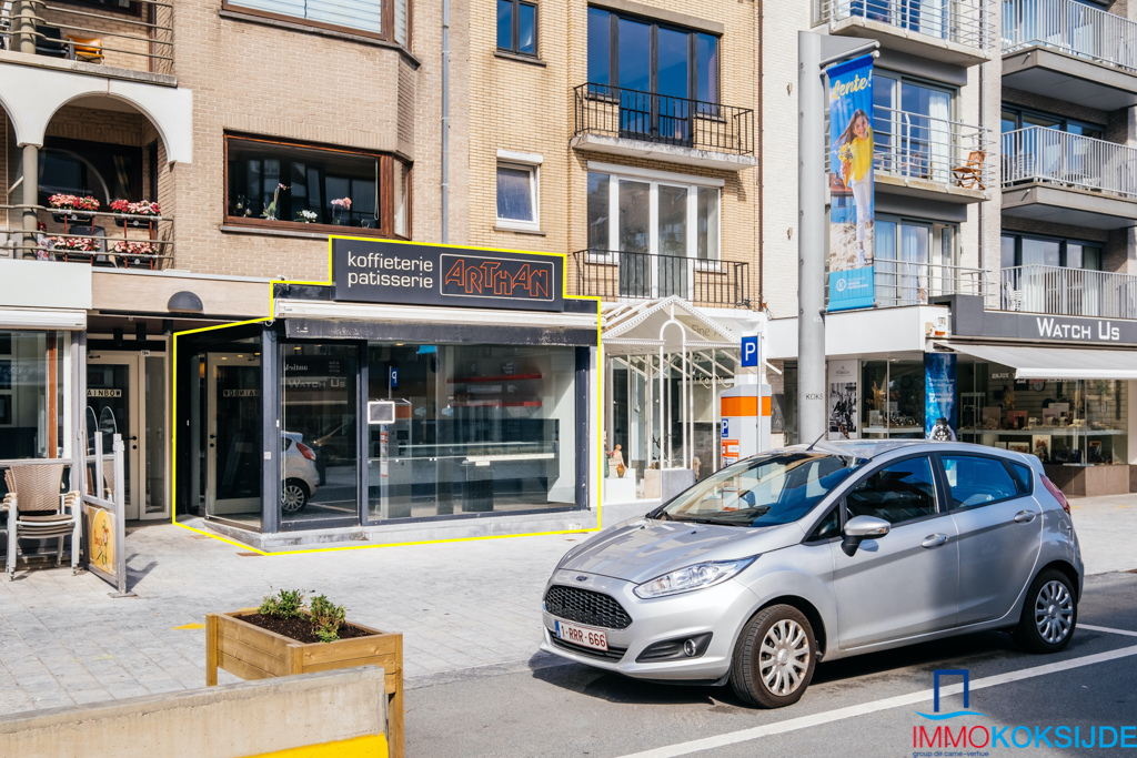 Commercial for sale in Koksijde - photo 1