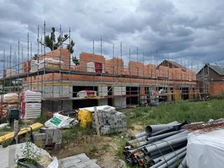 Stap binnen in jouw toekomstig huis, een oase van rust in een groene omgeving. Deze prachtige duurzame en energiezuinige A+ halfopen woning...