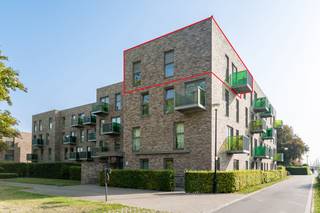 Dit 1 slaapkamer appartement is gelegen op wandelafstand van het station en de winkels. Het appartement werd in 2014 gebouwd.Het is gelegen op de...