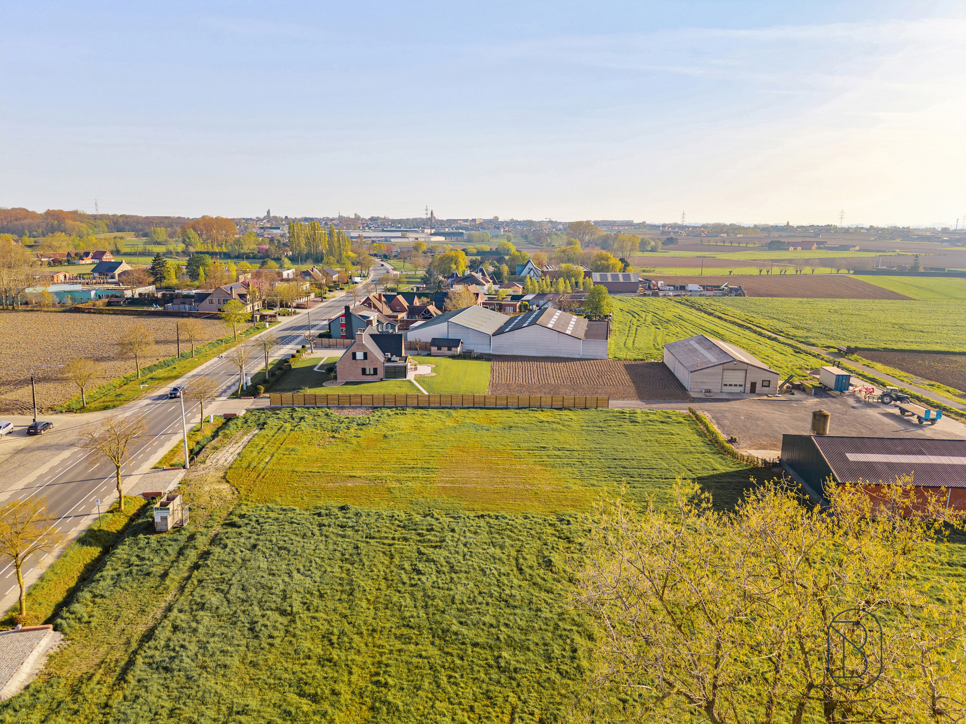 Huis te koop in Meulebeke met 4 slaapkamers - foto 2