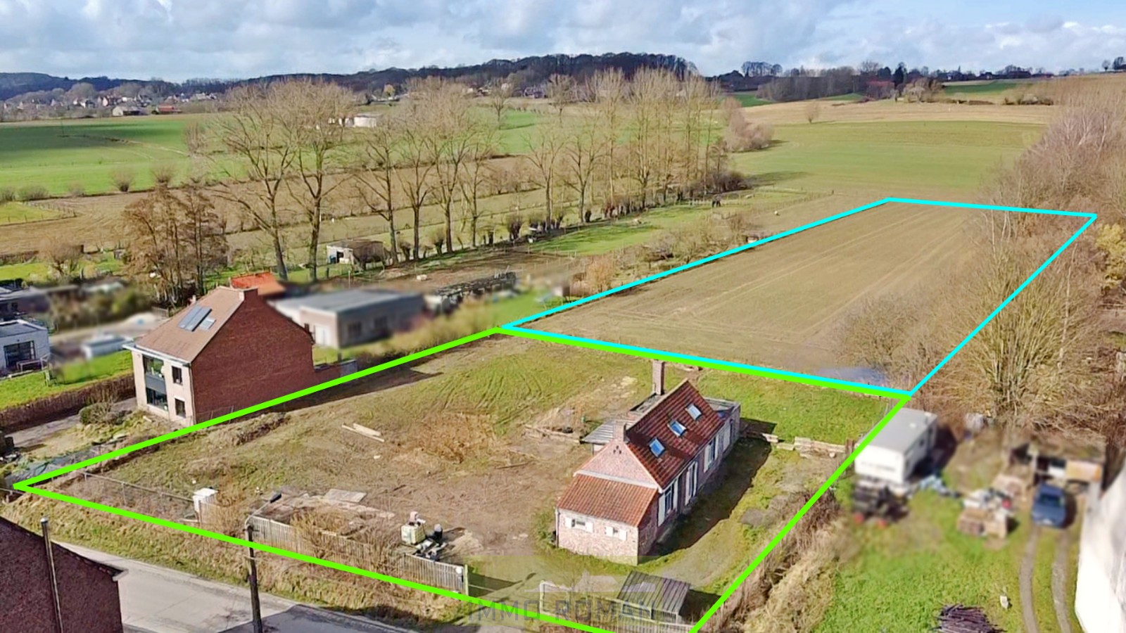 Ruim perceel met verschillende mogelijkheden te Ronse! - foto 2