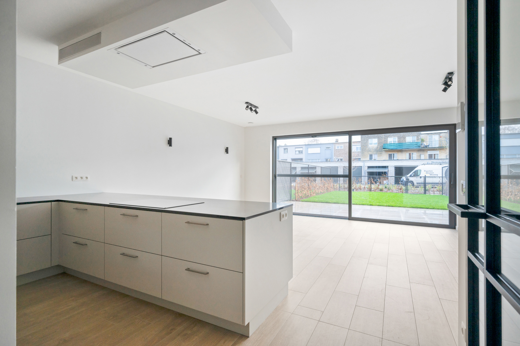 Apartment for rent in Aartselaar with 2 bedrooms - photo 1