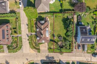 Terrein voor het bouwen van een vrijstaande woning.Gelegen langs de Hof Ter Puttenlaan binnen de verkaveling 'Bloemendal'.Dit terrein heeft volgens...
