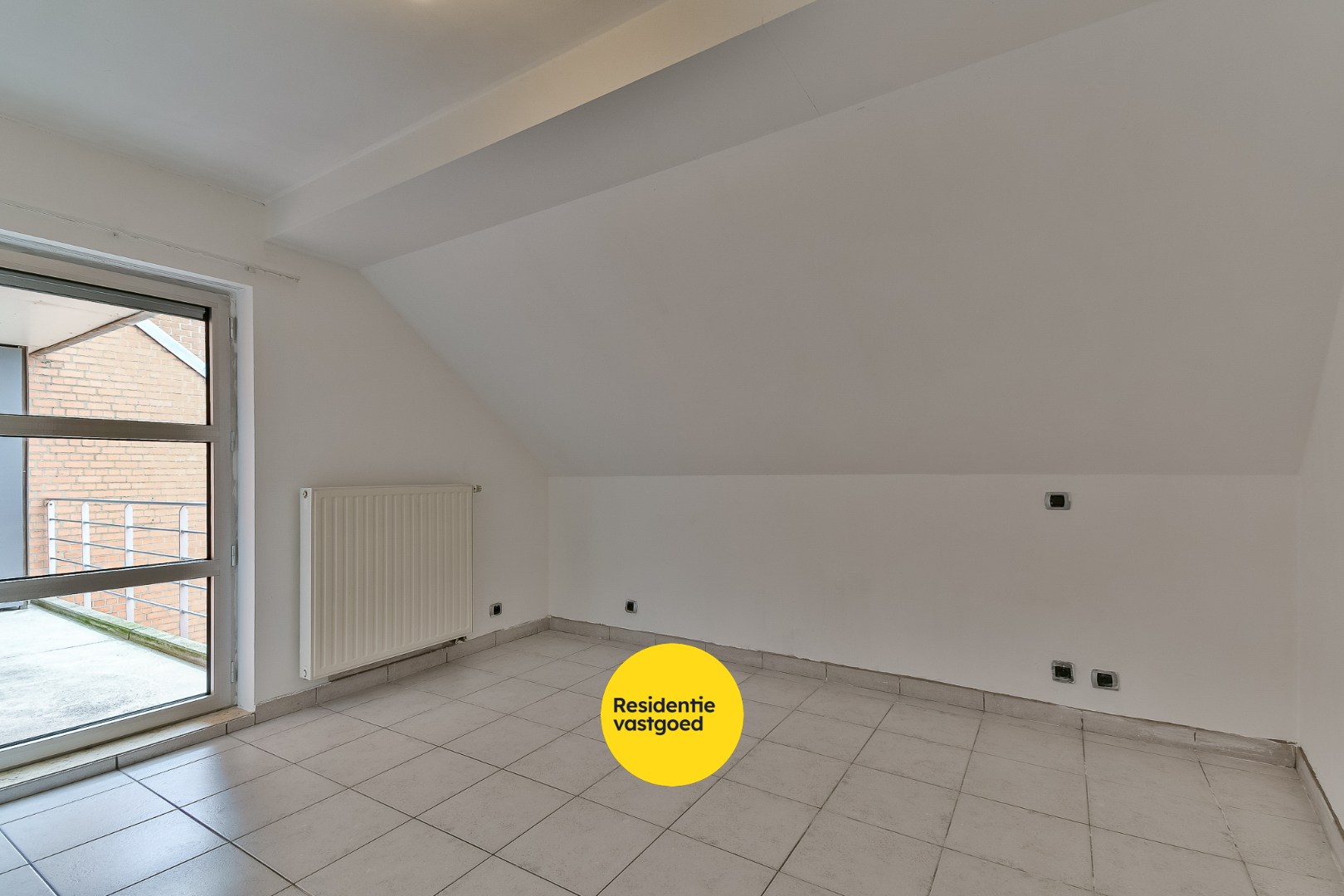 Zonnig appartement met terras in centrum van Oudenburg! - foto 5