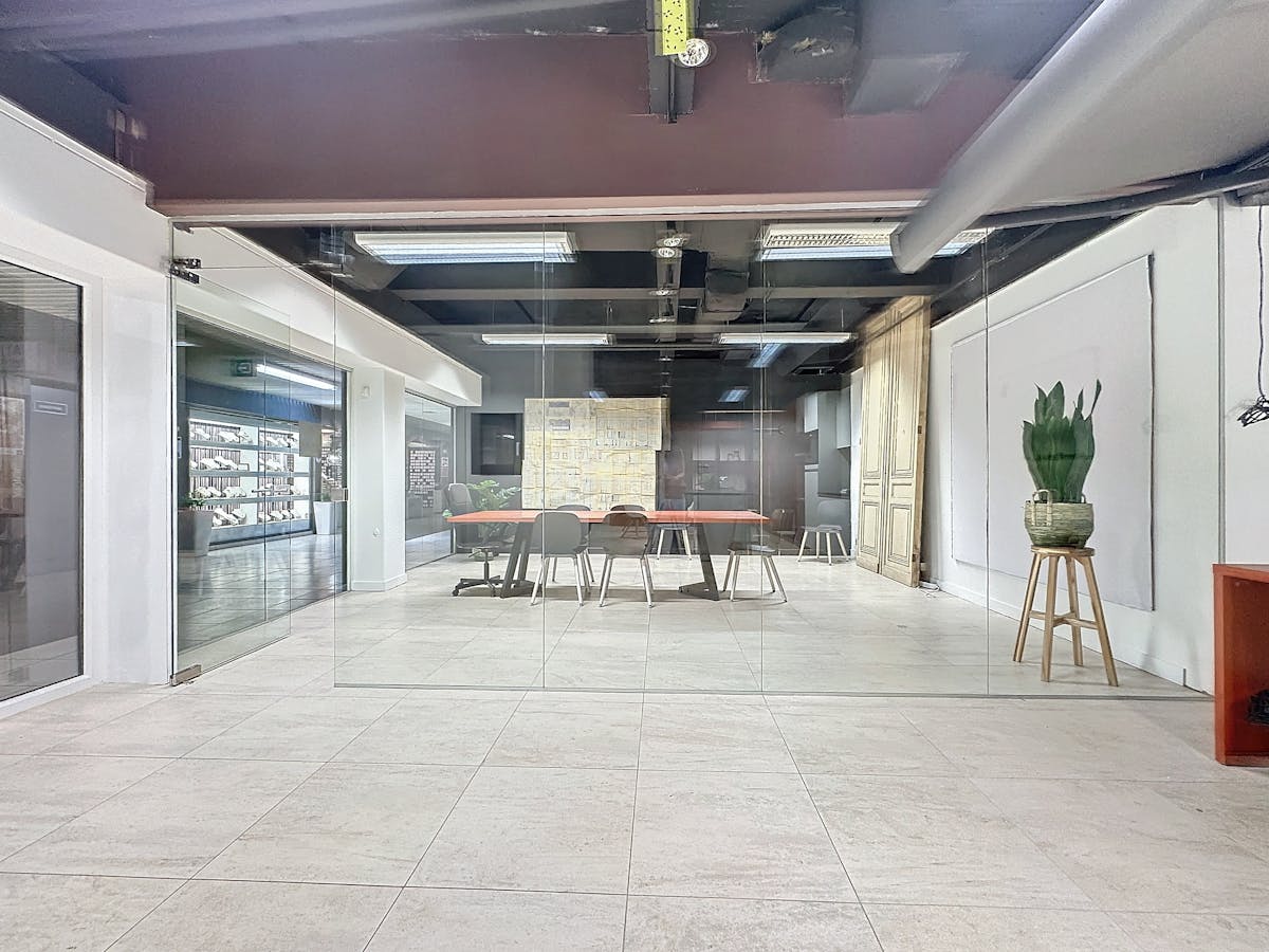 Propriété commerciale dans le centre commercial « De Kern » à Wilrijk à vendre. - photo 4