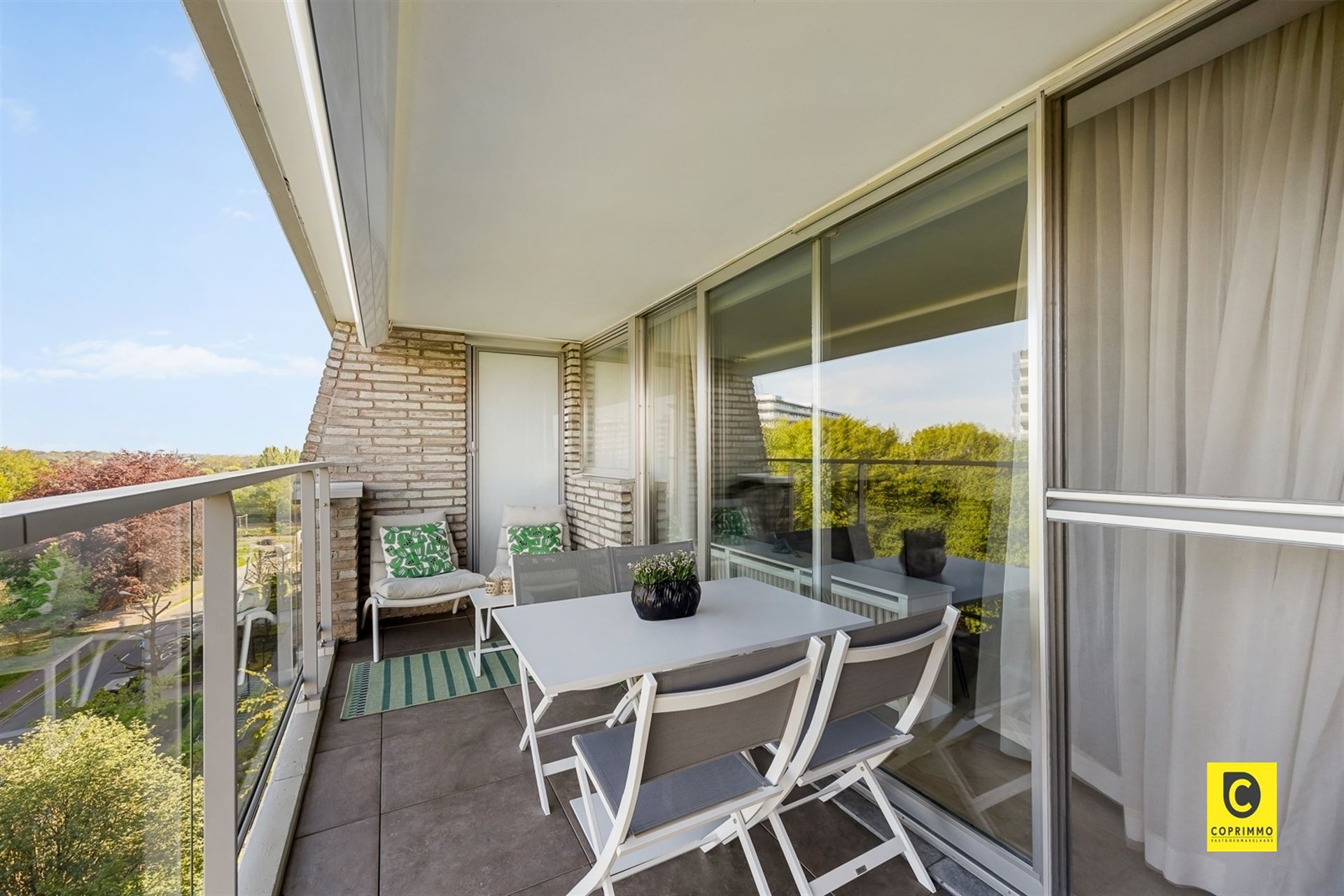  Ruim 3 slaapkamer app met 2 terrassen - foto 5