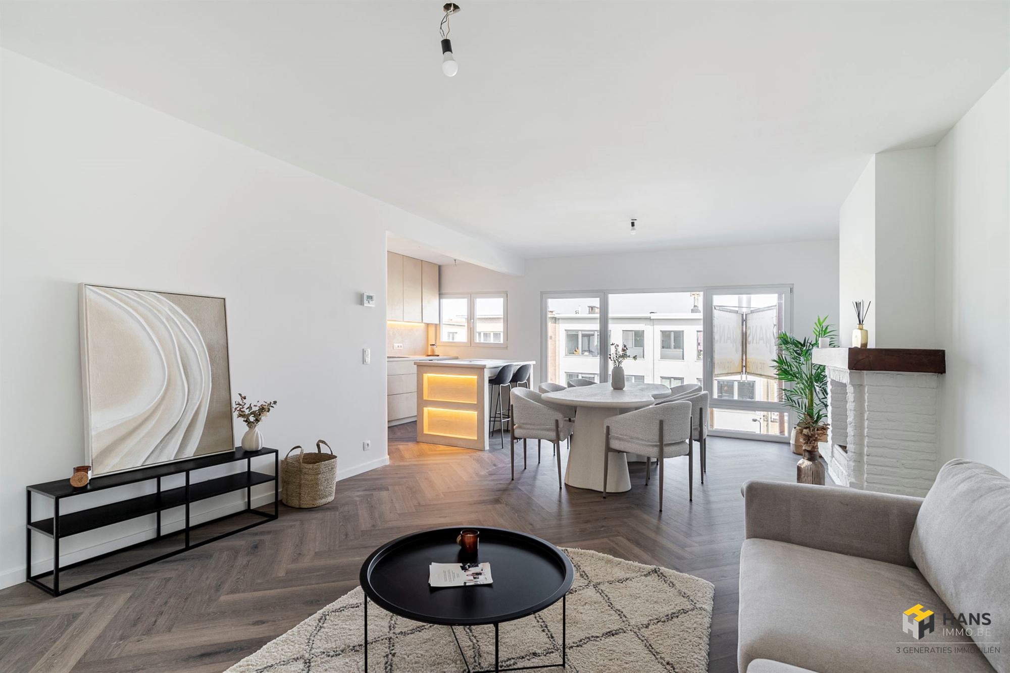 Gerenoveerd appartement (98 m²) met 2-3 slaapkamers, garage en terras (3 m²) in Boechout. - foto 1