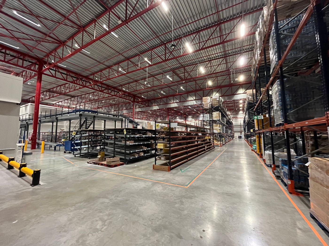 Logistics warehouse of 8,800 m² - 50,000 m² with office NEXT TO the A12 - photo 5