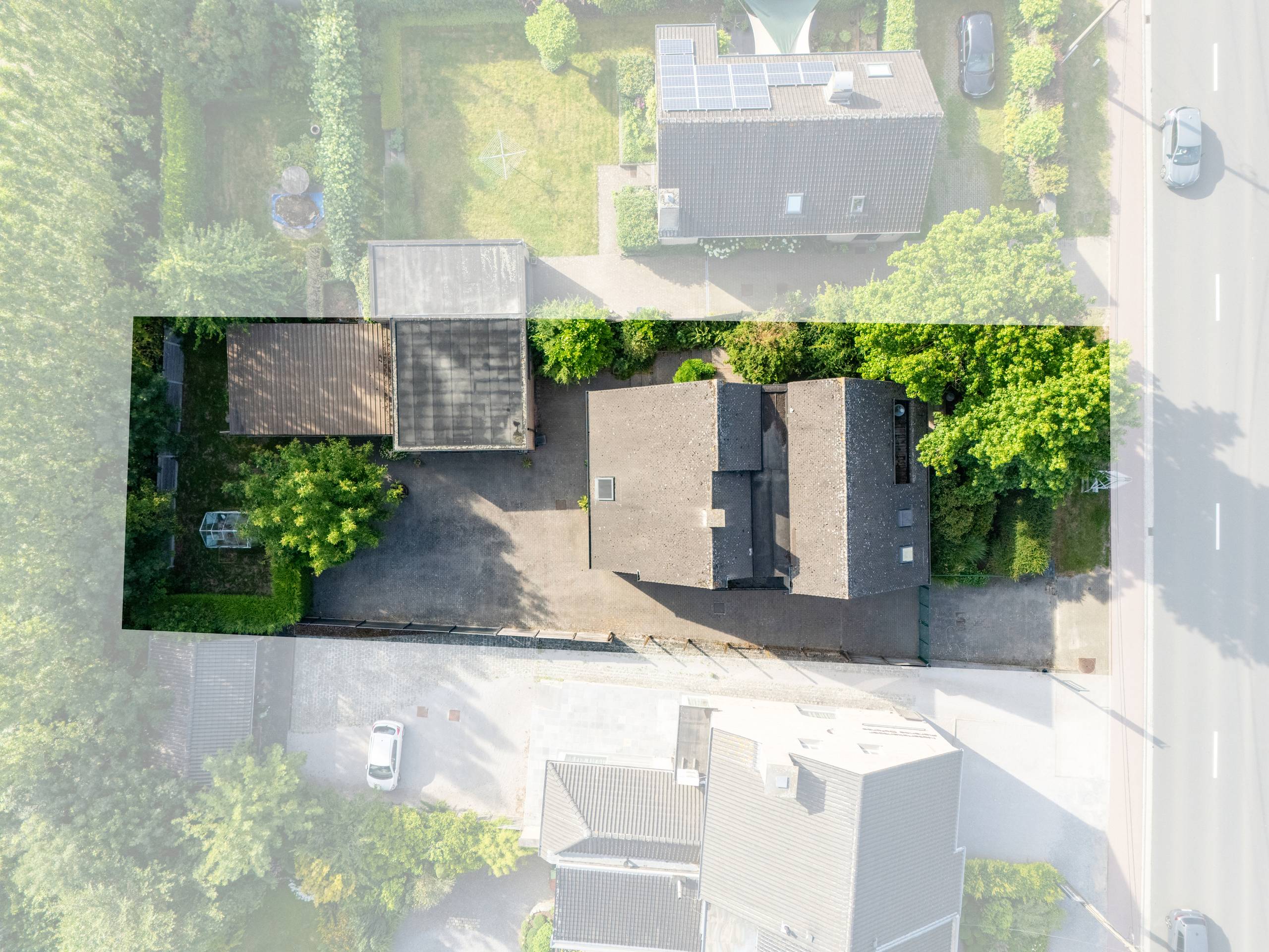 Commercial à vendre à Lede