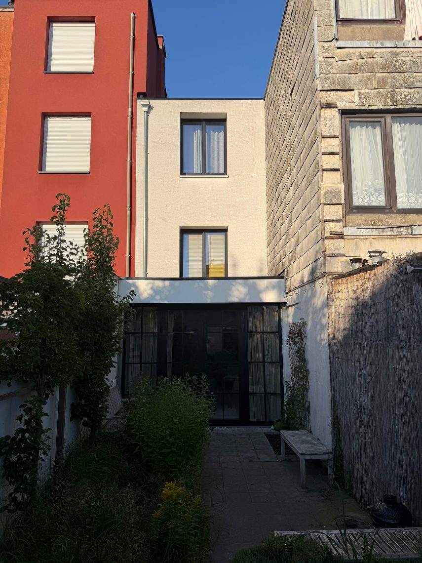 Huis te koop in Deurne met 3 slaapkamers - foto 2