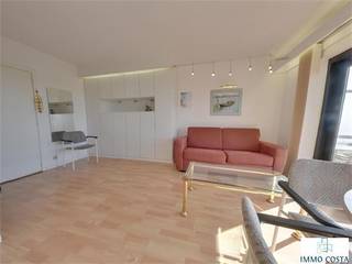 Te koop: Studio in residentie Exception, zonnekant, Zeedijk Middelkerke.Gelegen aan de rustige achterzijde van het gebouw, op enkele stappen...