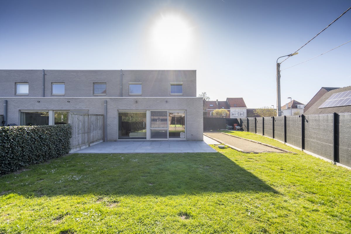 Instapklare woning met polyvalente ruimte op Hoog Kortrijk - foto 2