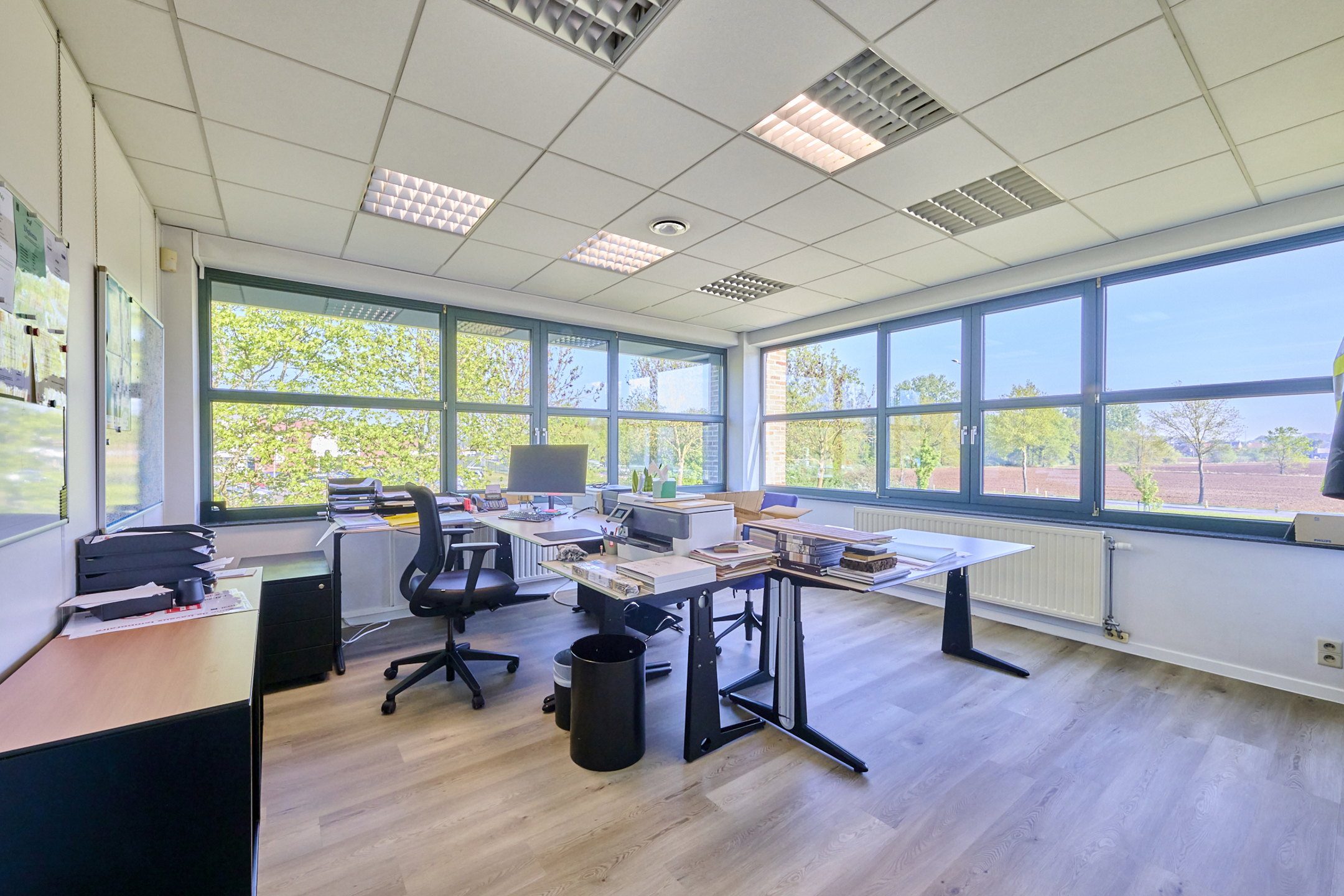 SEMI - INDUSTRIEEL GEBOUW OP ZICHTLOCATIE IN BERINGEN - foto 4