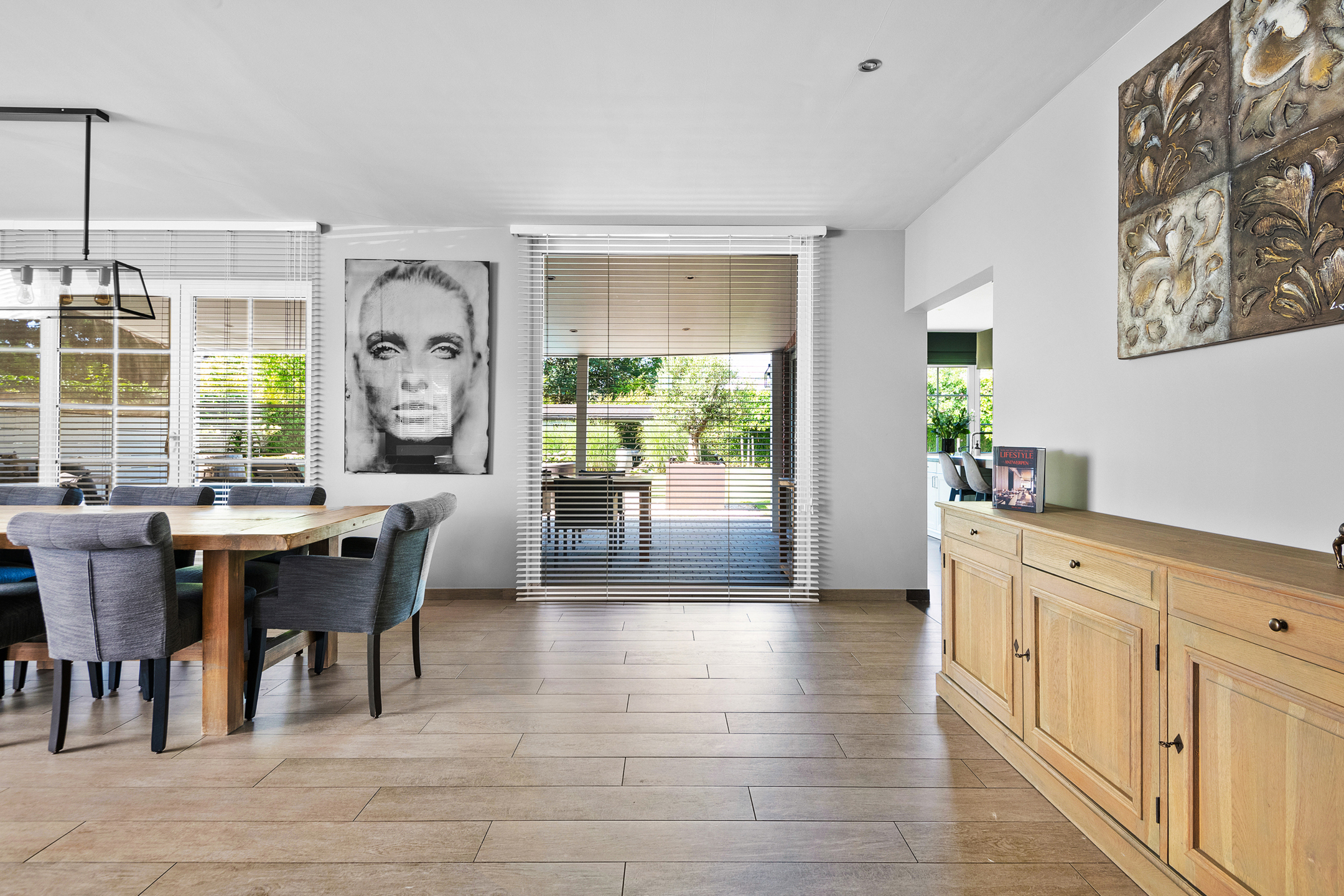 Superieure woning met 6 slaapkamers, zwembad &amp; grote tuin. - foto 5