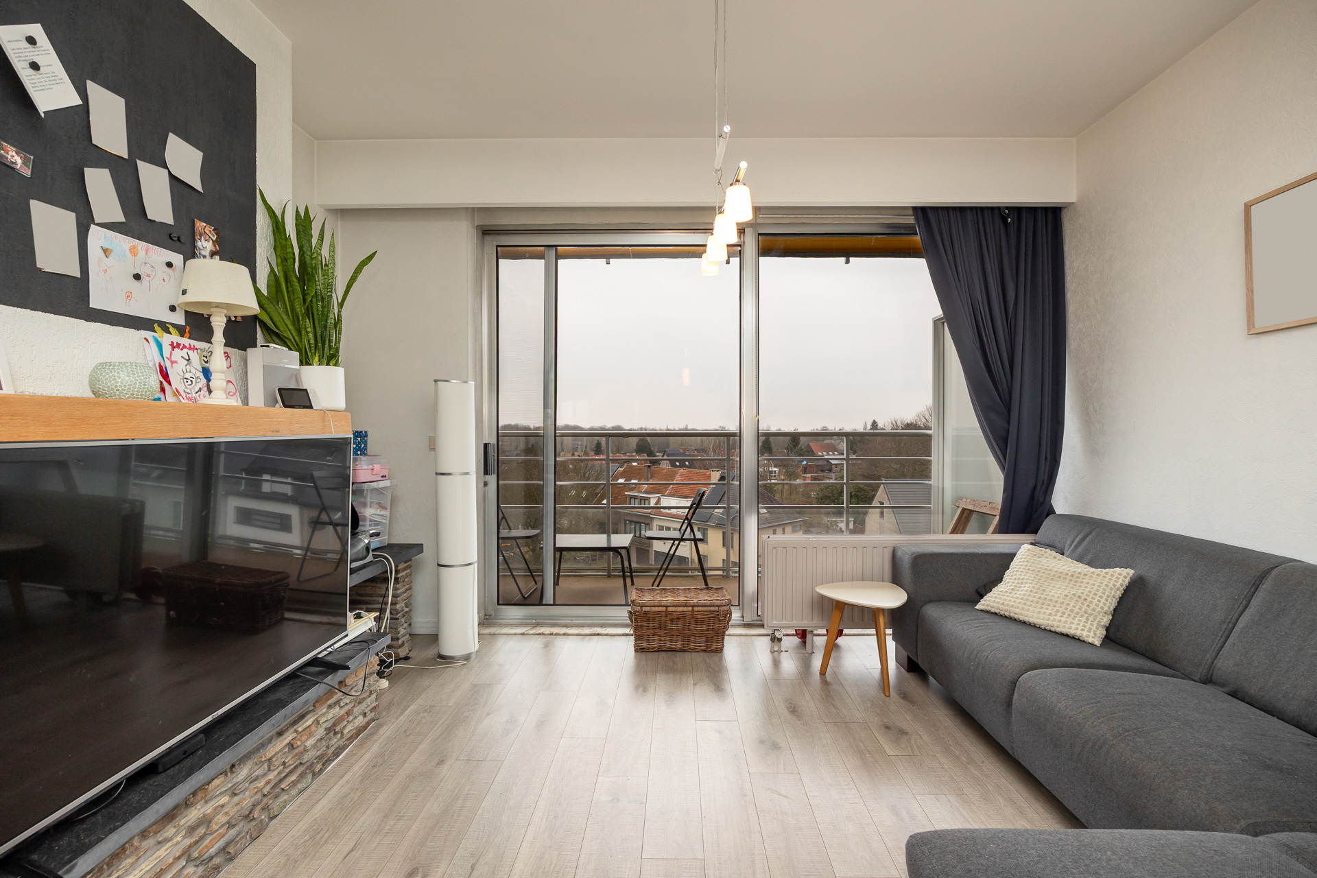 Ruim 2slpk-app. met vergezicht met kelder en parking - foto 3