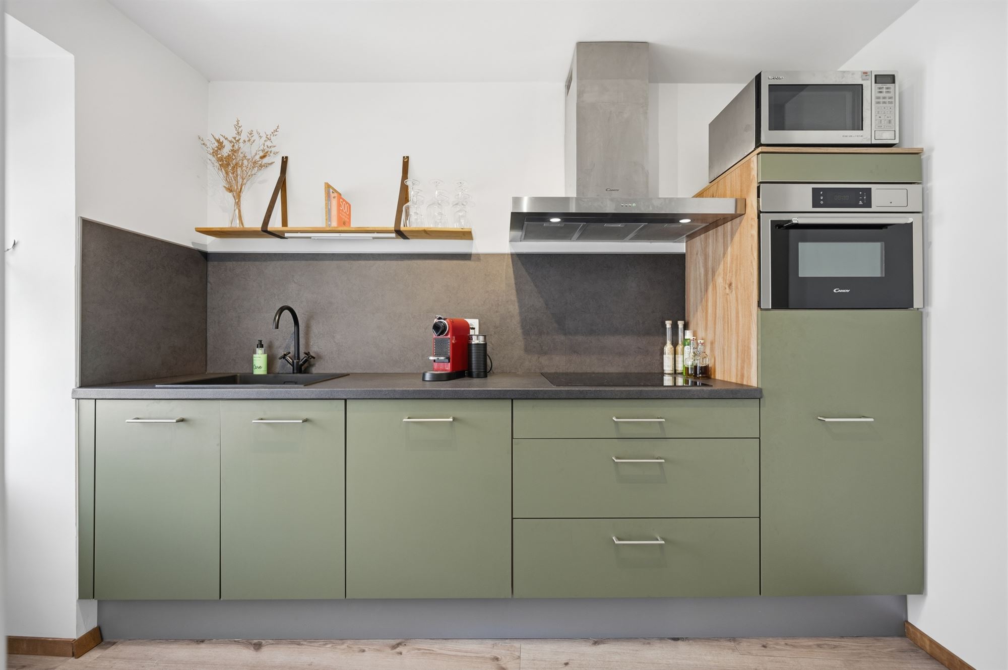 Instapklaar appartement met 3 kamers nabij station - foto 4