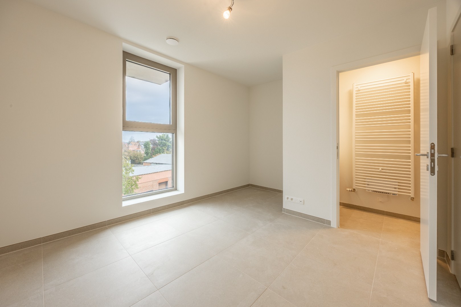 Nieuwbouw 1-slaapkamerappartement in het levendige Veurne - foto 5