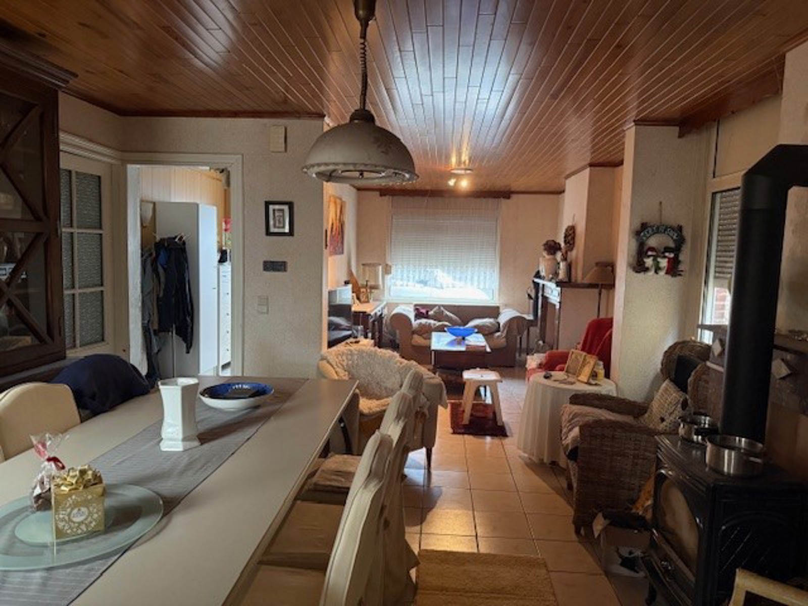 Karaktervolle woning met hoge plafonds – renovatieproject met veel potentieel. - foto 4