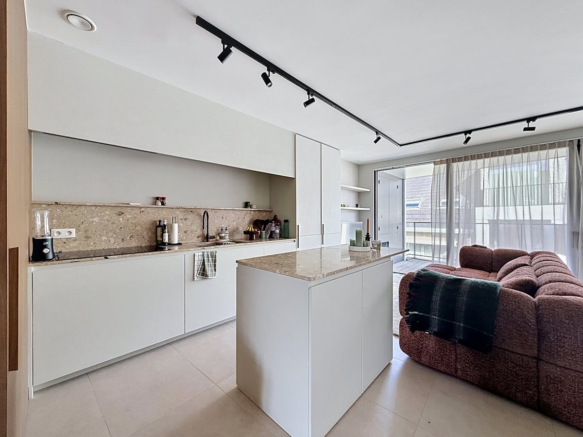 Prachtig nieuwbouwappartement met 2 kamers te huur in Waregem - foto 4