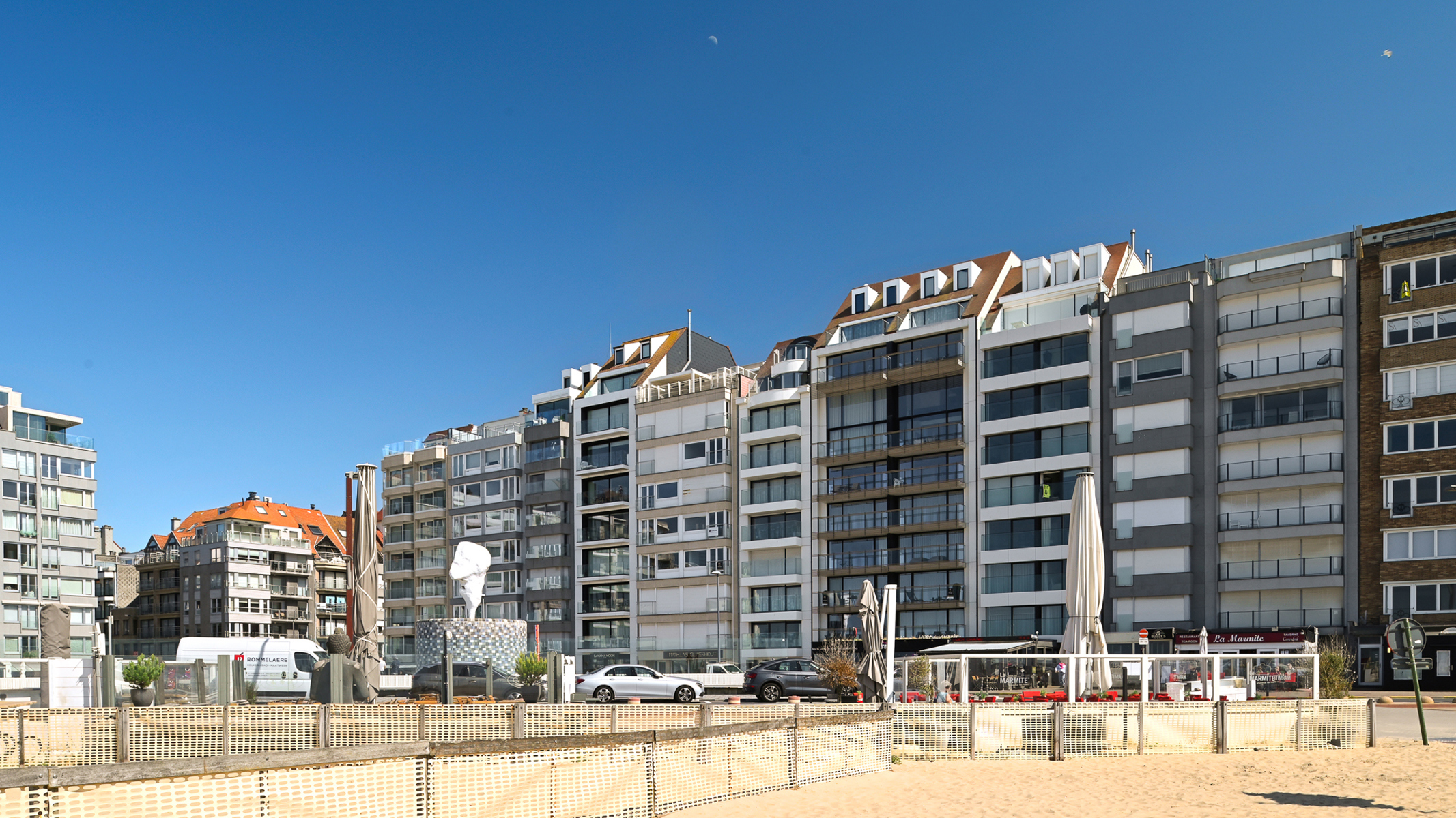 Stijlvol dubbel appartement met 10m gevel aan Rubensplein - foto 4