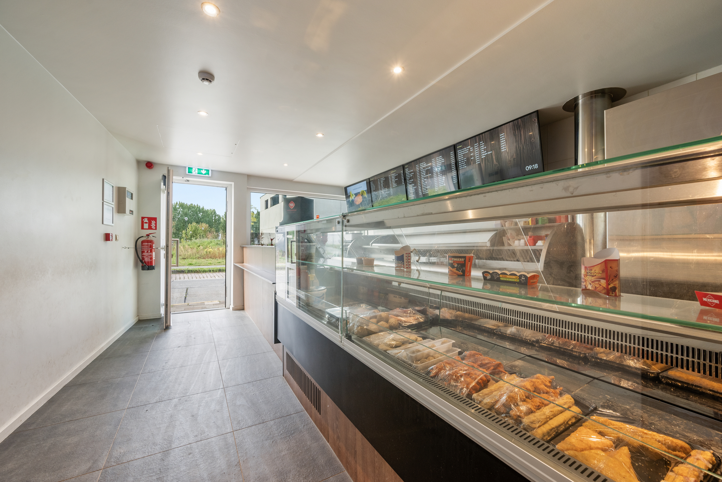 House for sale in Moerbeke with 3 bedrooms - photo 4