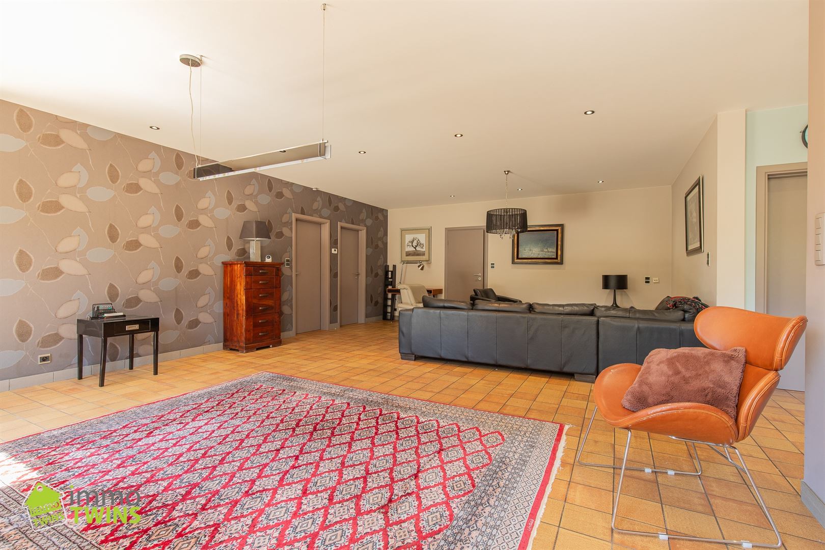 Uitzonderlijk ruime en veelzijdige praktijkwoning / cohousing met tal van mogelijkheden - foto 5