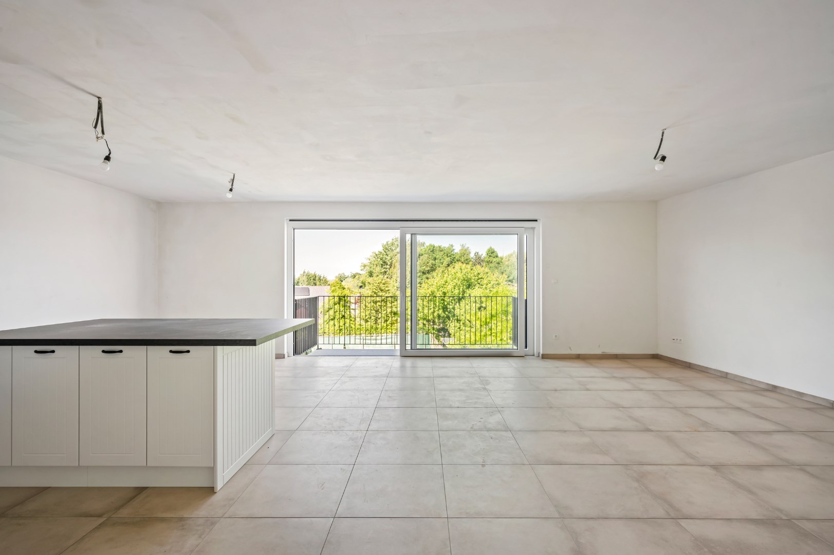 NIEUWBOUWAPPARTEMENT MET EPC A, 3 SLPKS EN 2 ZONGERICHTE TERRASSEN - foto 4