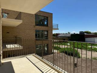 Dit appartement maakt deel uit van het nieuwbouwproject 'Residentie Vue' te Veurne.Het appartement heeft een energiezuinig karakter met een E-peil...