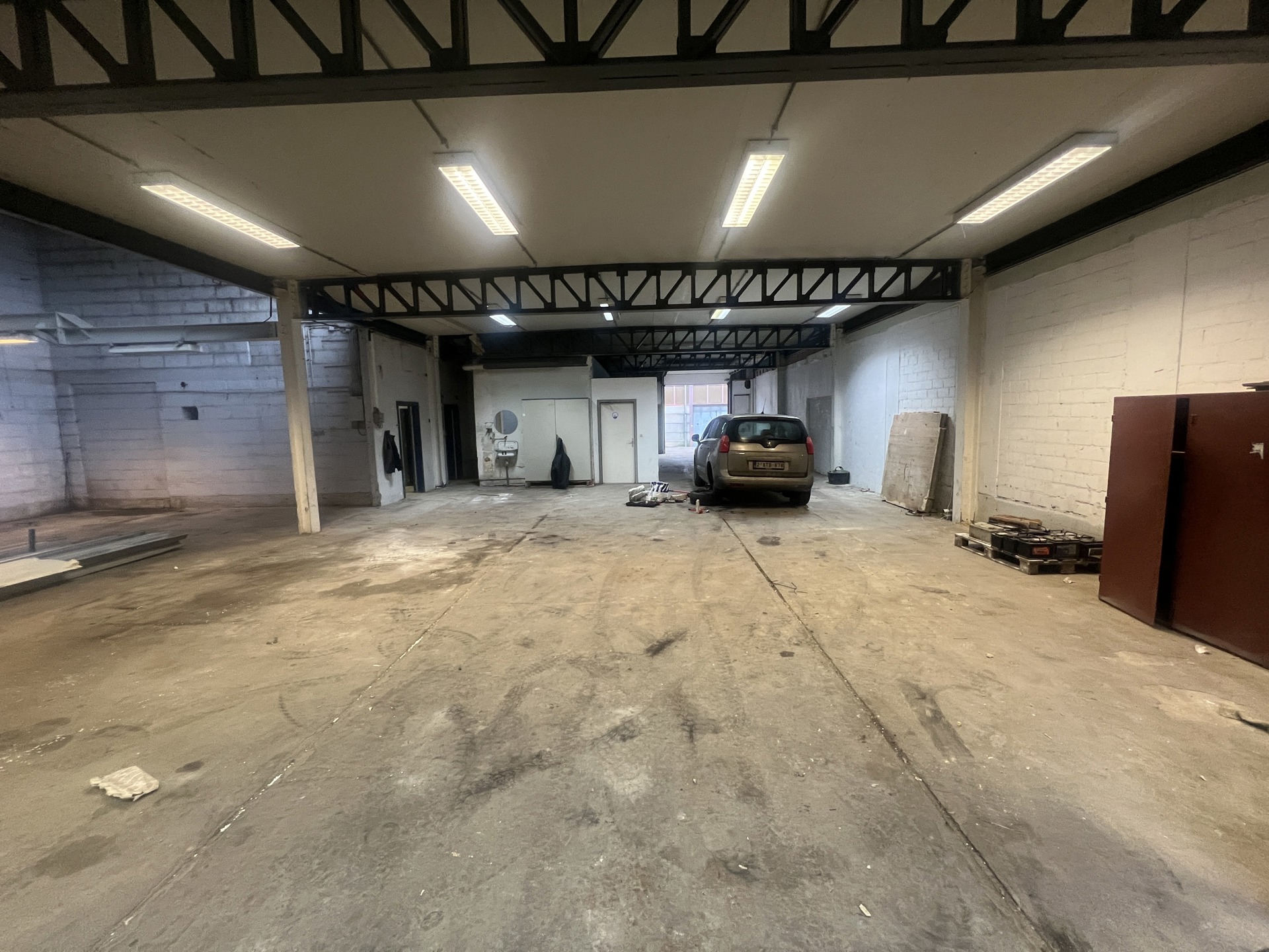 Commercial à louer à Houthalen-Helchteren - photo 2