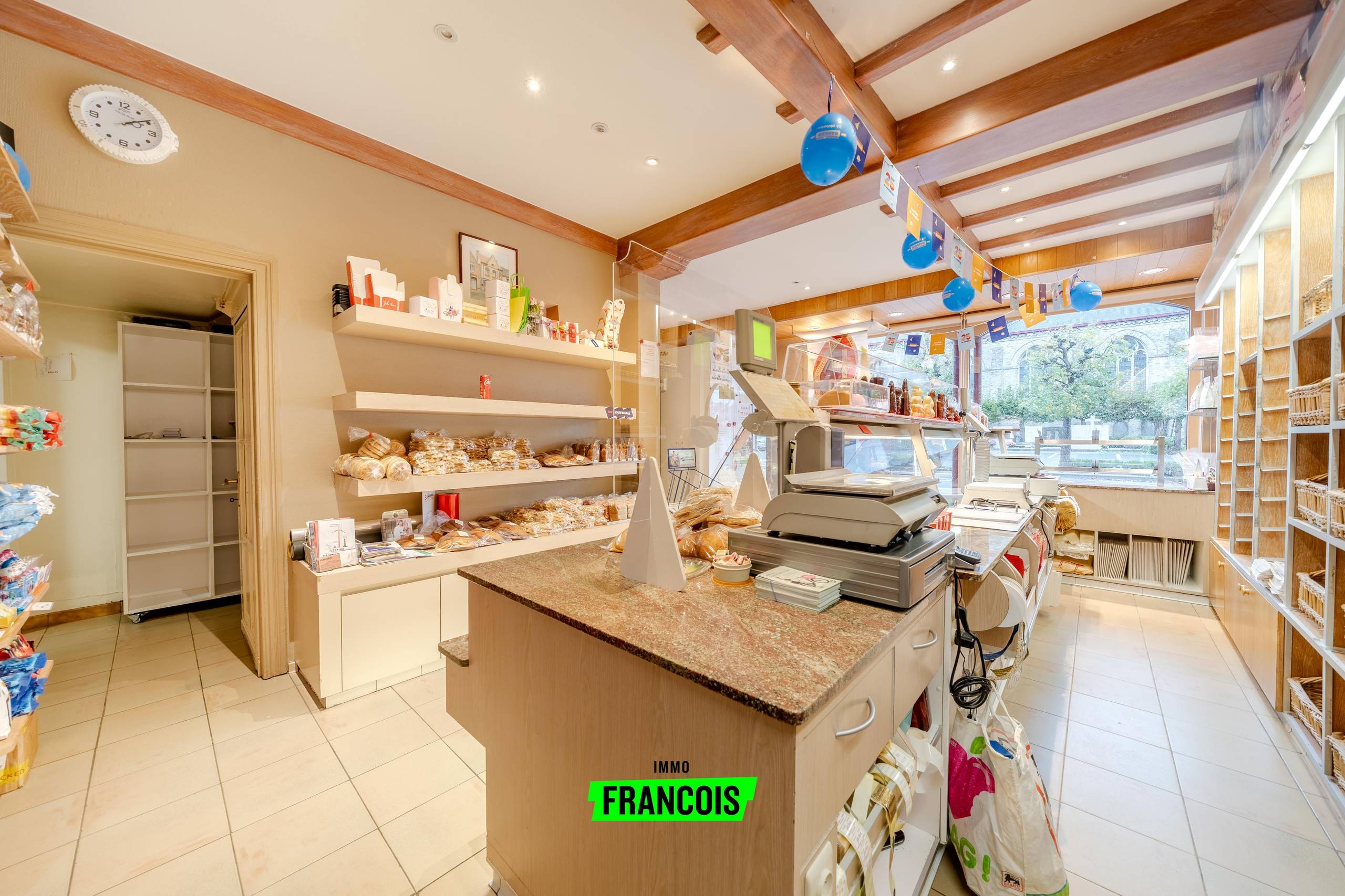 Succesvolle bakkerij met woning te koop op 1096 m² te Zarren - foto 5