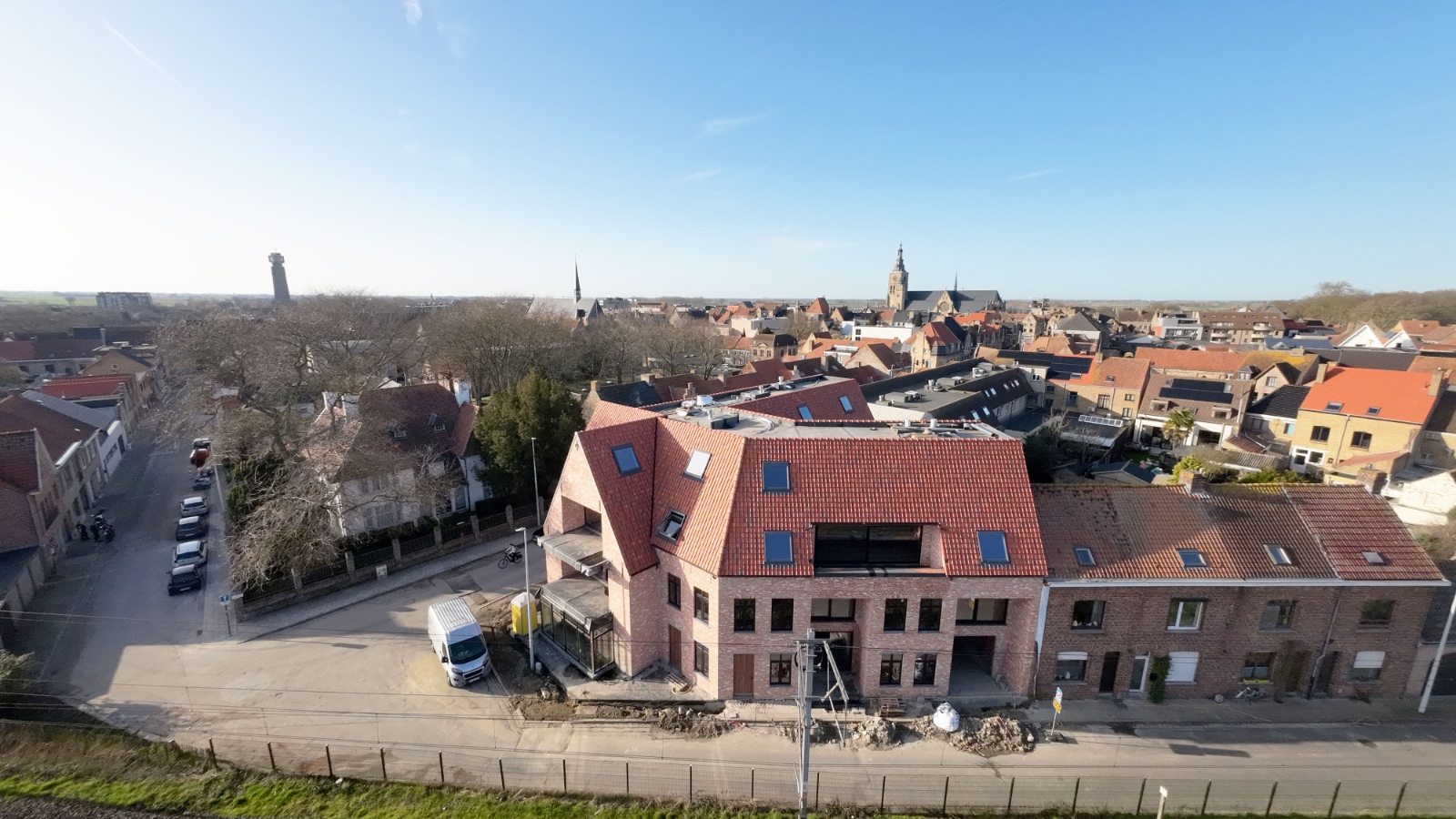 Kleinschalige en energiezuinige 'Residentie Het zonnig hoekje', bestaande uit 12 energiezuinige en ruime appartementen. - foto 3
