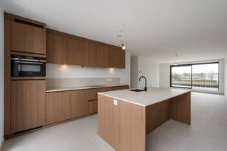 INDIEN U EEN BEZOEK WENST IN TE PLANNEN GELIEVE EEN BEZOEK AAN TE VRAGEN VIA WWW.HILLEWAERE.BE VIA DE RODE KNOPIn het centrum van Keerbergen vindt u...