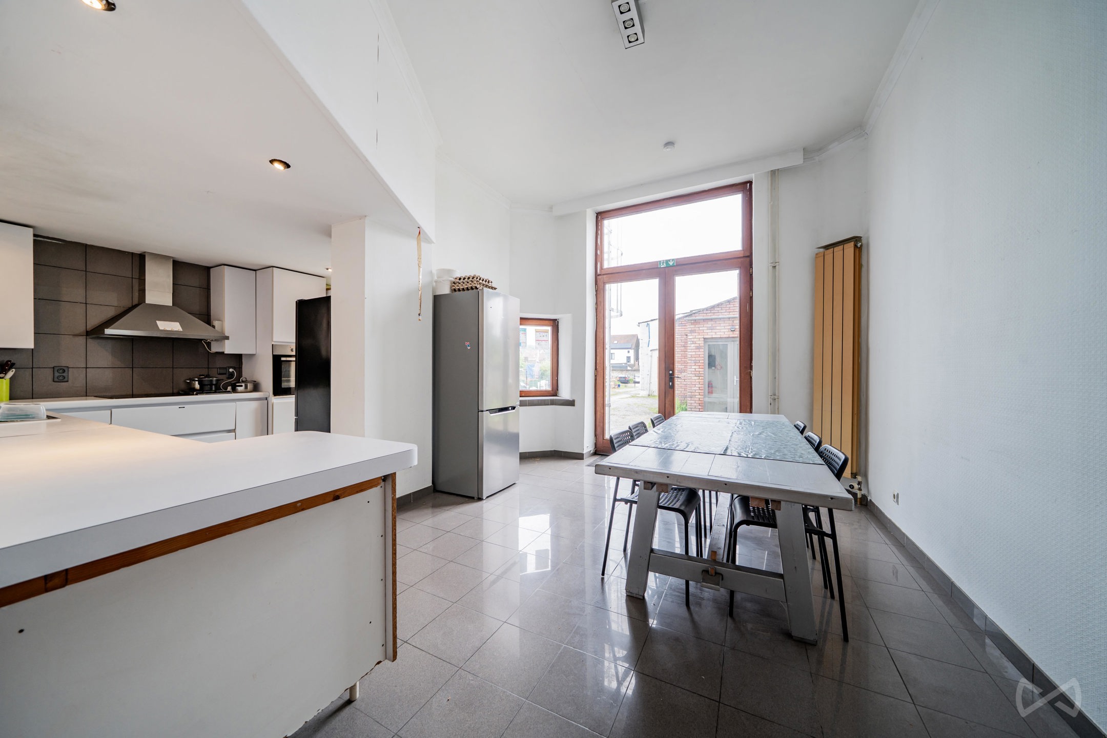 Huis te koop in Montignies-Sur-Sambre met 10 slaapkamers - foto 4