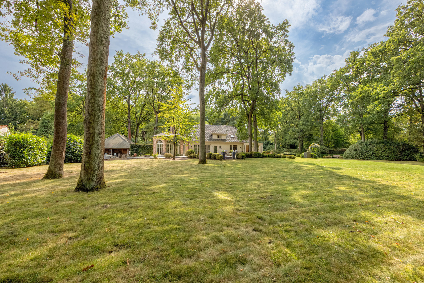 TIJDLOZE VILLA OP ABSOLUTE TOPLOCATIE TE ‘s-Gravenwezel - foto 4