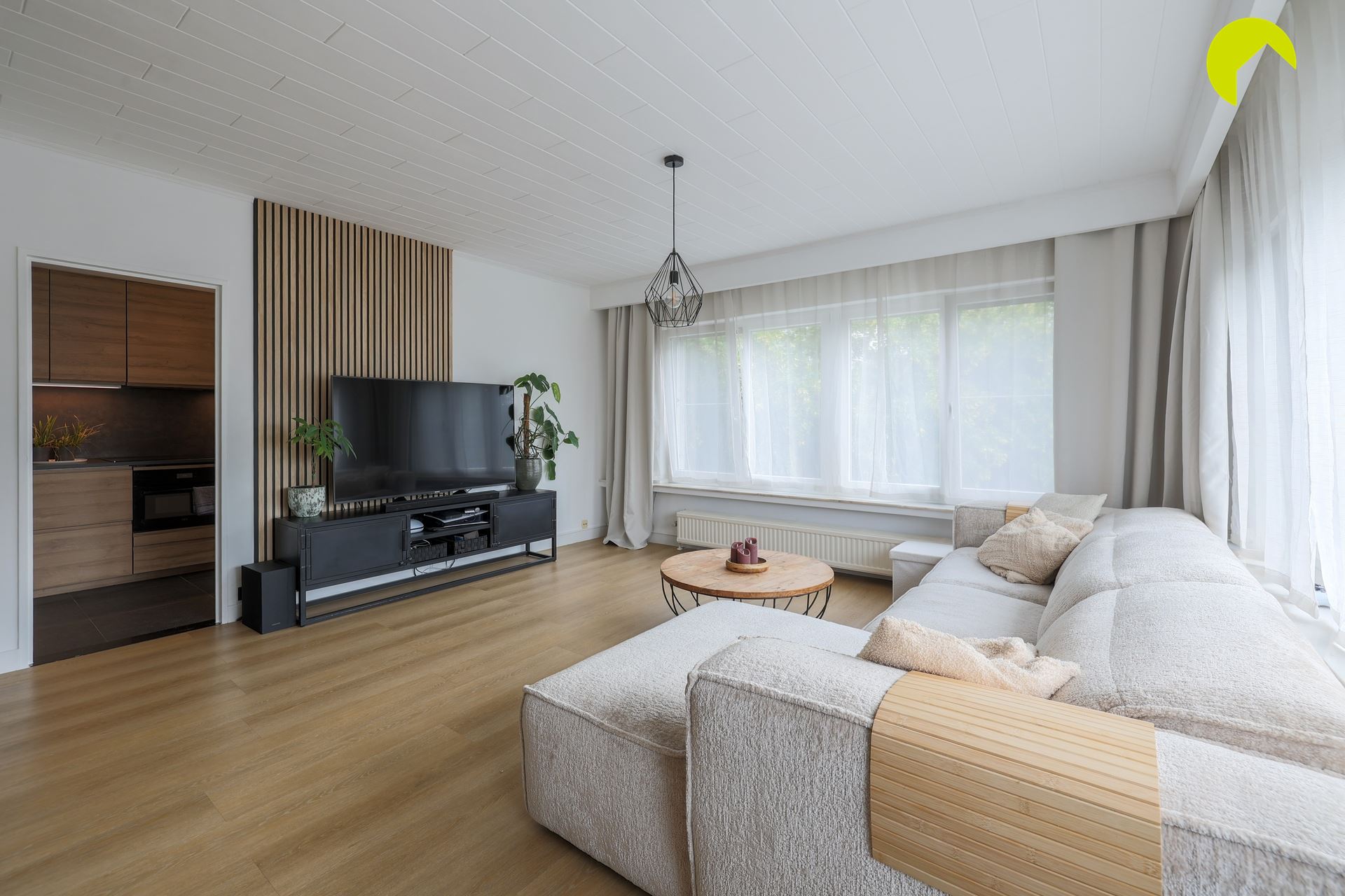 Gerenoveerd appartement te Edegem inclusief garagebox - foto 5