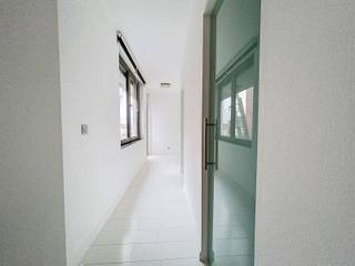 Lichtrijk appartement in het hartje van Tienen.Dit appartement ligt in een zeer rustig gebouw op het 2de verdiep. Bij het binnenkomen valt de...