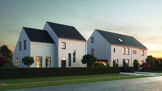 Ben je op zoek naar een ruime, energiezuinige nieuwbouwwoning met drie slaapkamers en een aanzienlijk perceel? Dan is deze woning in Achel precies wat je zoekt! Dankzij de rustige, groene ligging, de BEN-uitvoering en de vrije keuze in afwerkingsgraad biedt deze woning alles wat je nodig hebt.<br /><br />Deze nieuwbouwwoning is rustig gelegen in het groene Achel, nabij het centrum met winkels, scholen en horeca. De omgeving is omringd door natuur en tal van fiets- en wandelroutes.<br /><br />INDELING<br />Gelijkvloers:<br />- Inkomhal<br />- Apart toilet<br />- Berging<br />- Keuken<br />- Eethoek<br />- Zithoek<br />- Carport, (vergunning voorzien, plaatsing door de koper)<br /><br />Verdieping:<br />- 3 slaapkamers<br />- Nachthal<br />- Badkamer<br />- Apart toilet<br /><br />Zolder:<br />- Zolderkamer 1 + 2<br />- Technische ruimte<br />- Berging<br /><br />TROEVEN<br />+ BEN-woning met E-peil kleiner of gelijk aan E20<br />+ Zeer lage energiefactuur<br />+ Casco + of volledige afwerking ook mogelijk<br />+ Vloerverwarming en -koeling (vanaf casco plus)<br />+ Zonnepanelen en regenwaterrecuperatie (vanaf casco plus)<br />+ Eigen inspraak in de eindafwerking bij aankoop volledig afgewerkt<br /><br />De woningen kunnen casco, casco plus of volledig afgewerkt conform het lastenboek gekocht worden.<br />De geadverteerde prijs op de website is casco.<br /><br />Wil je deze woning graag bezichtigen of wens je meer informatie? Contacteer ons en we helpen je dichtblij verder!
