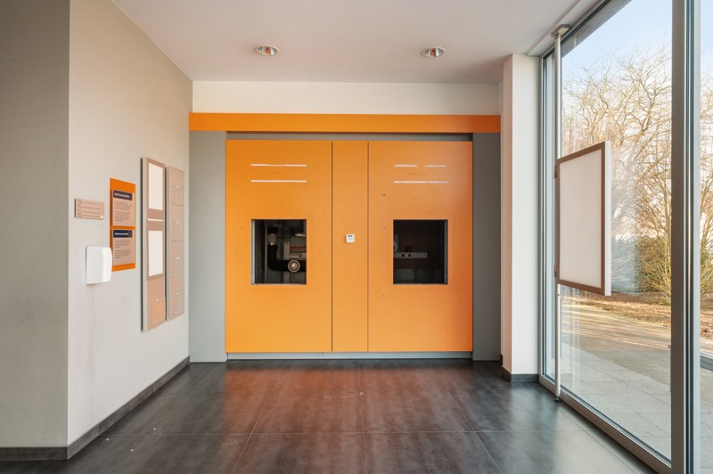 Commercieel gelegen kantoorruimte (200m2) met prive parking voor 6 wagens op 1531m2 (50 zonnepanelen met certificaten incl) - foto 5