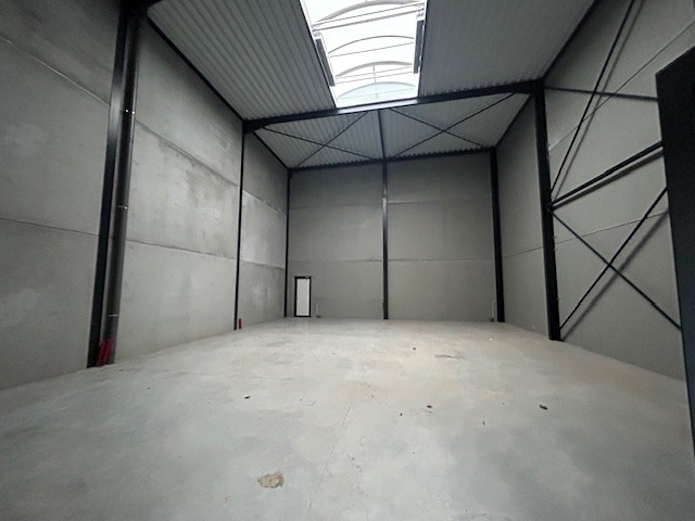 KMO units te koop te Ledegem met parkings - foto 4