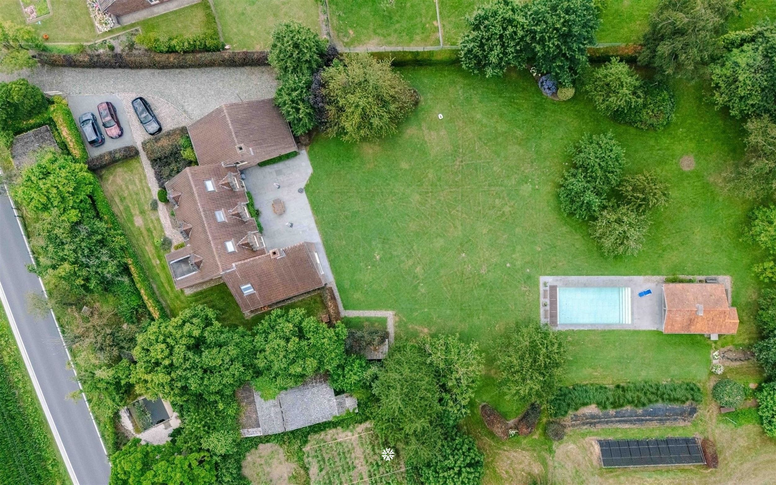 Uniek domein op 2ha met rust en privacy - foto 5
