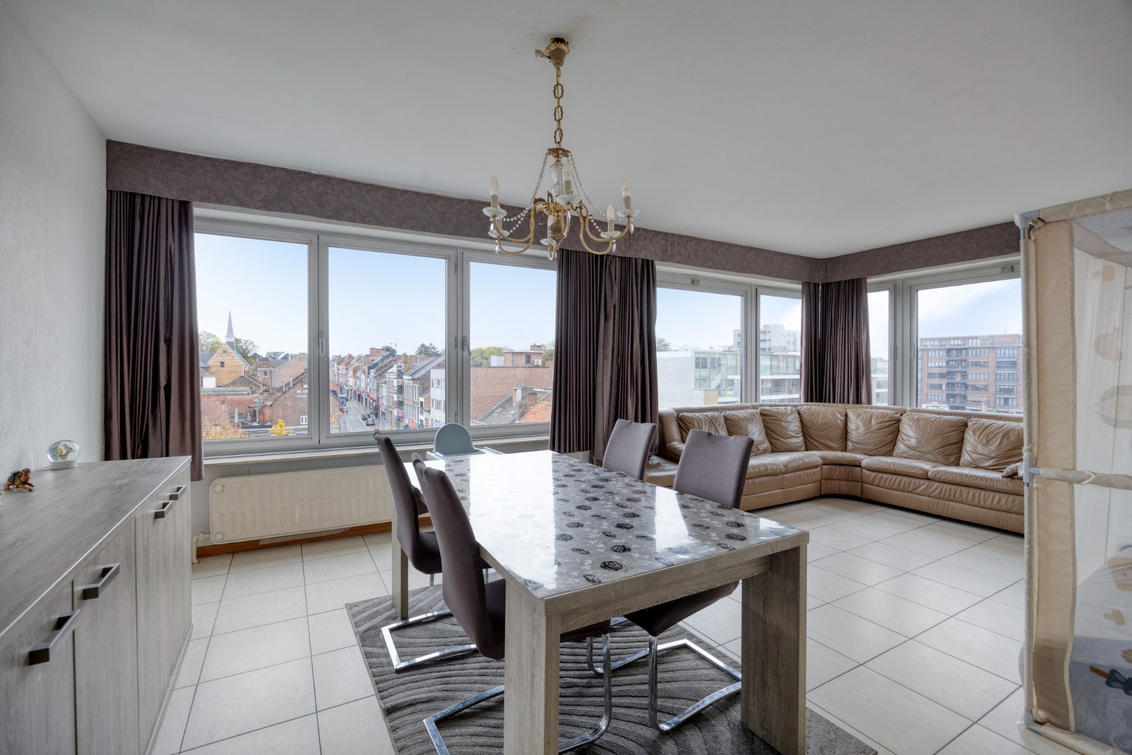Wonen in een gezellig appartement met open zicht over de stad + garage mogelijk - foto 2