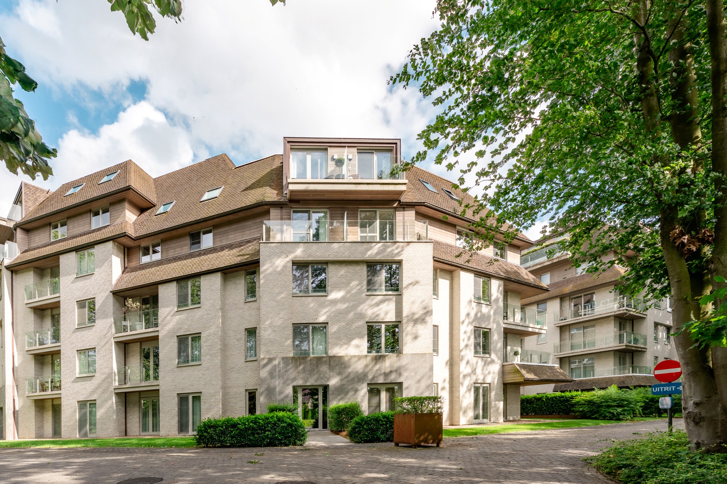 Instapklaar appartement met tuin- en vijverzicht - foto 4