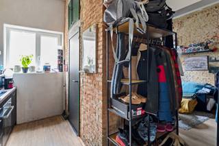 Welkom in deze hippe studio in het kloppend hart van Antwerpen!Deze studio met buitenruimte gelegen in de Ommeganckstraat is allesbehalve standaard...