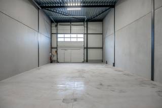 Commercial à louer à Roulers