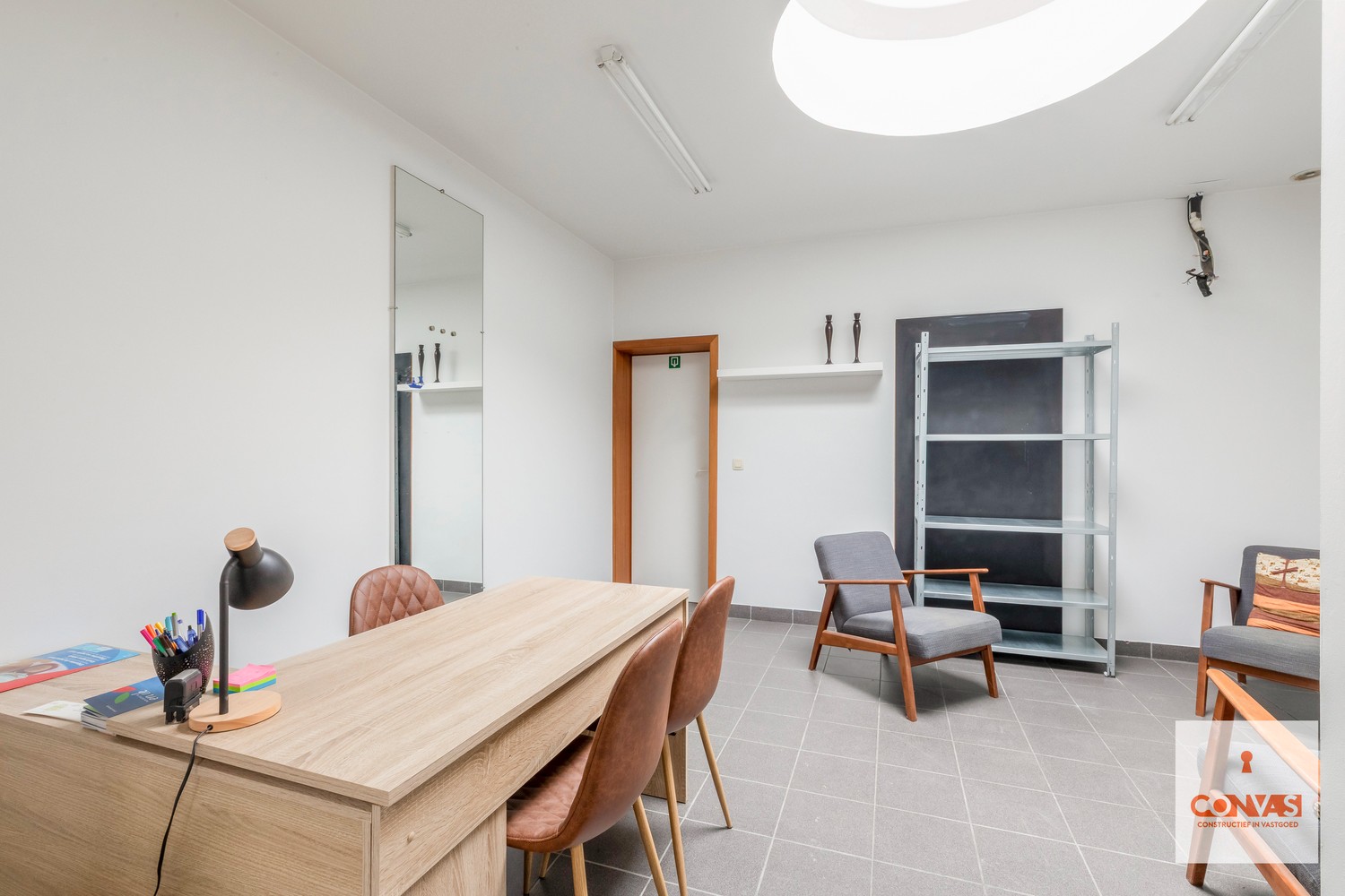Veelzijdige praktijkwoning nabij het centrum - photo 5