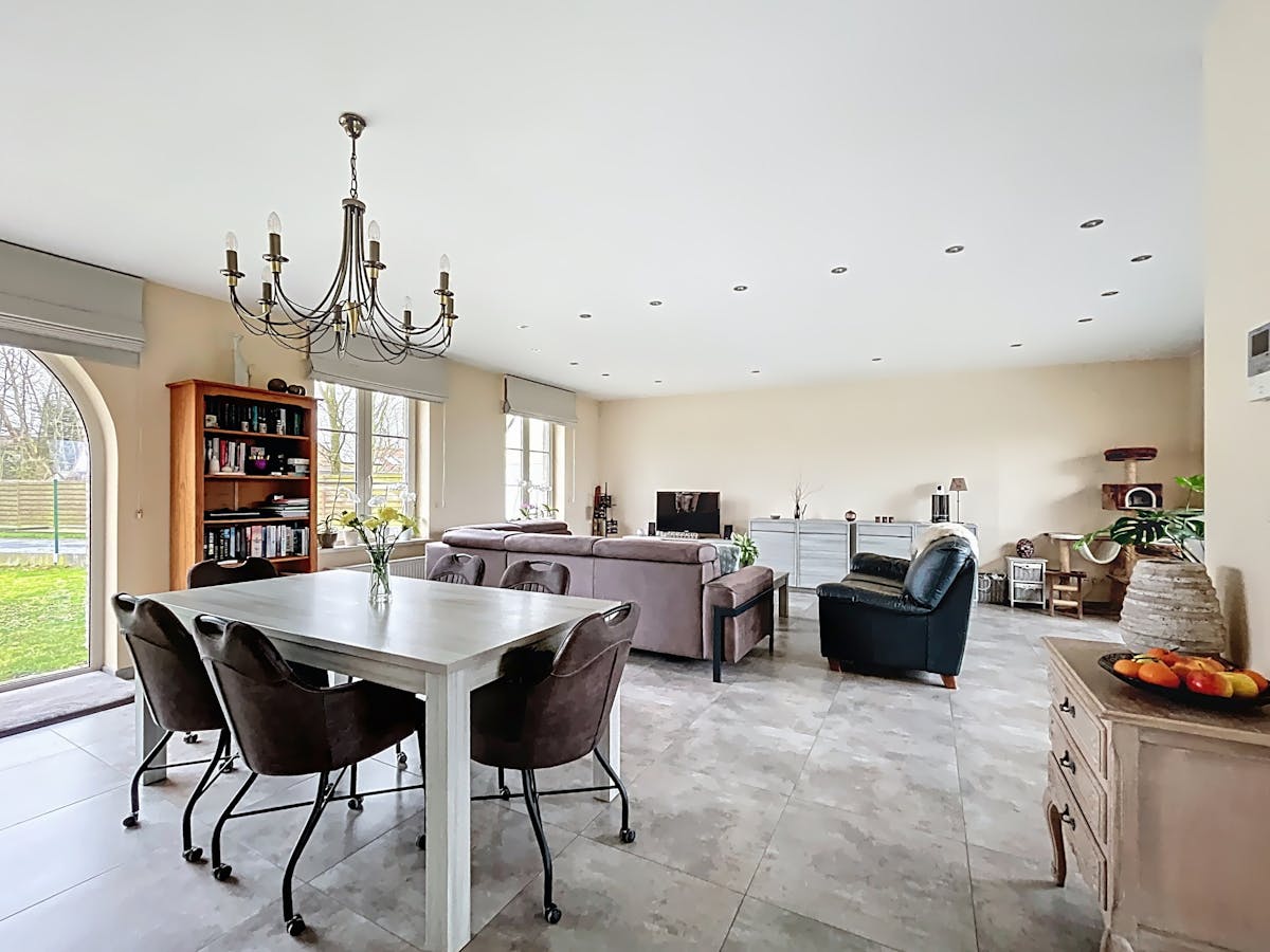 Beautiful new building with rural character and 4 bedrooms - photo 5