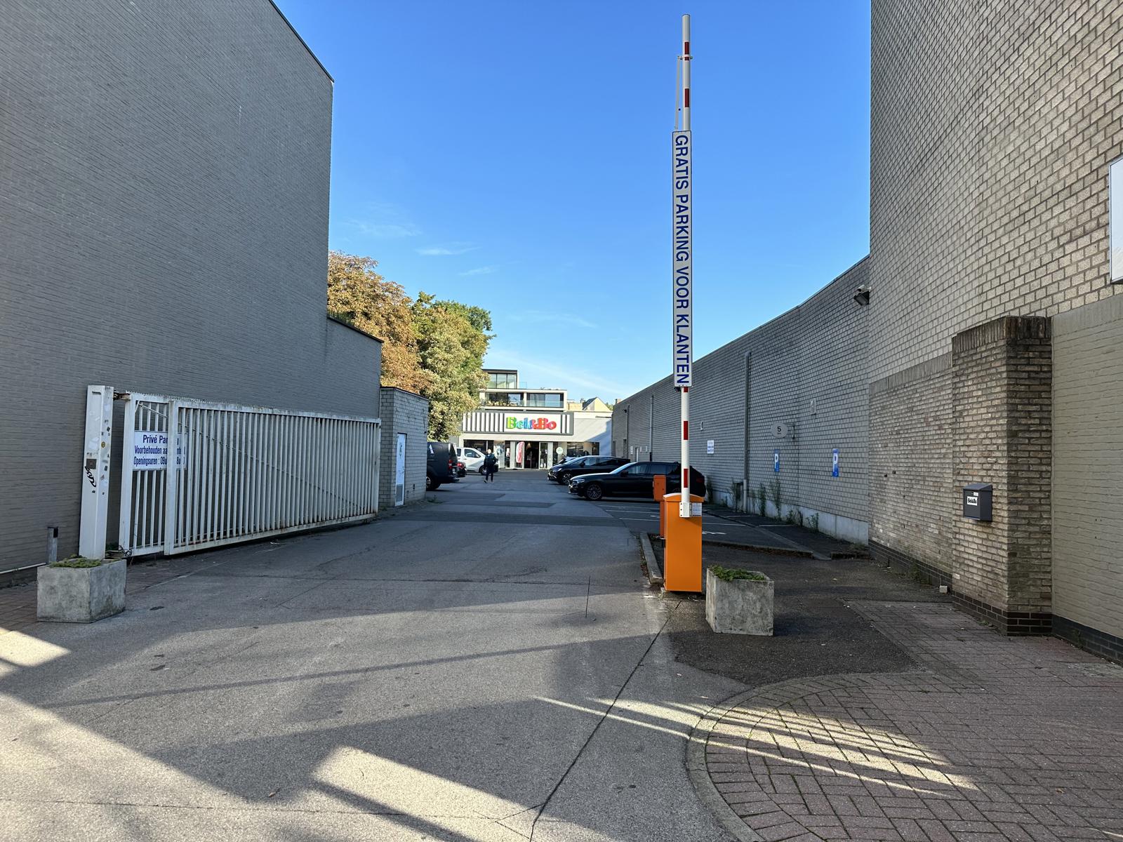 Winkelpand van 915m² te huur. - foto 3