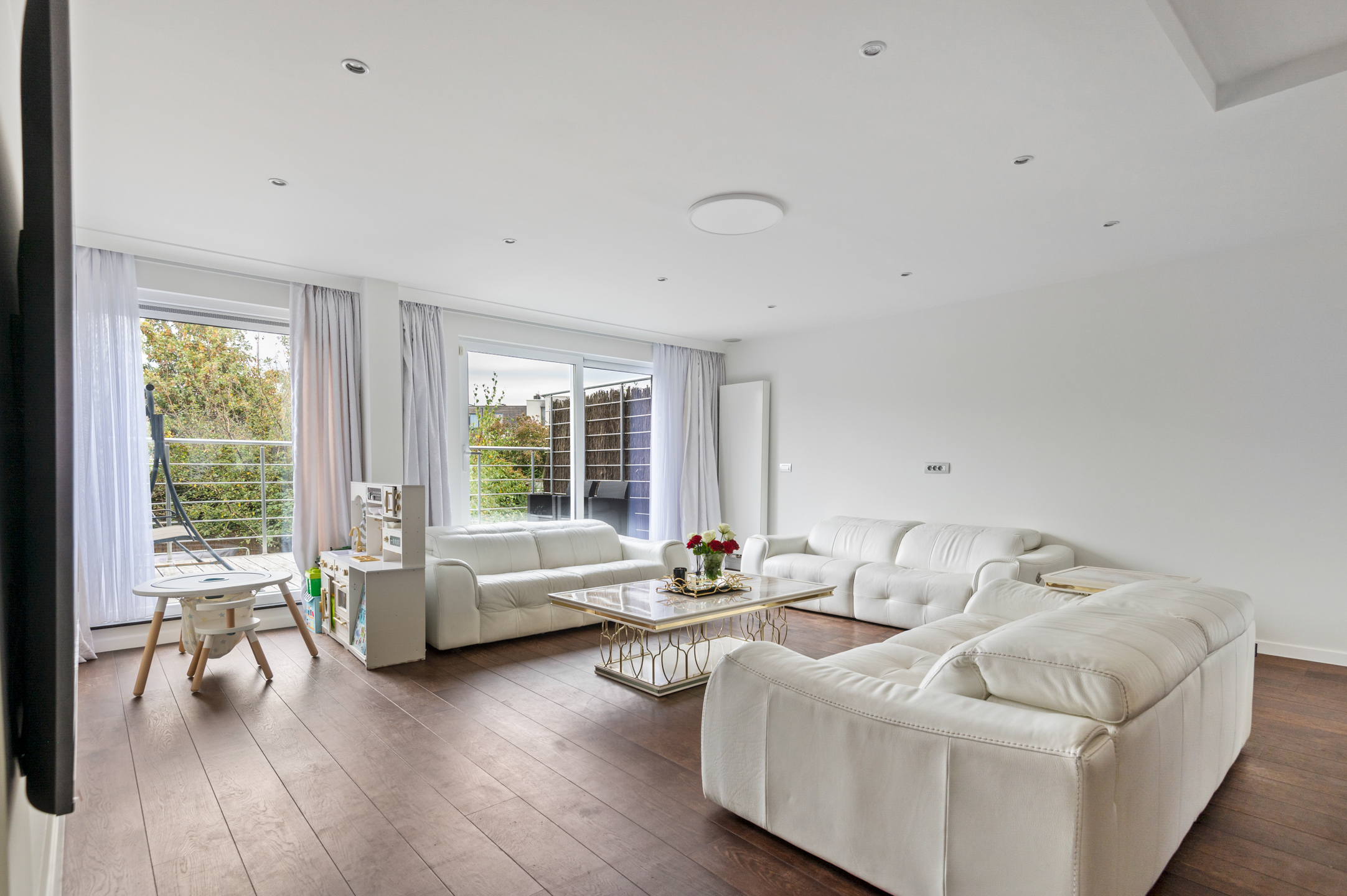 Instapklare luxewoning (235 m²!) met garage en zonnige tuin - foto 4