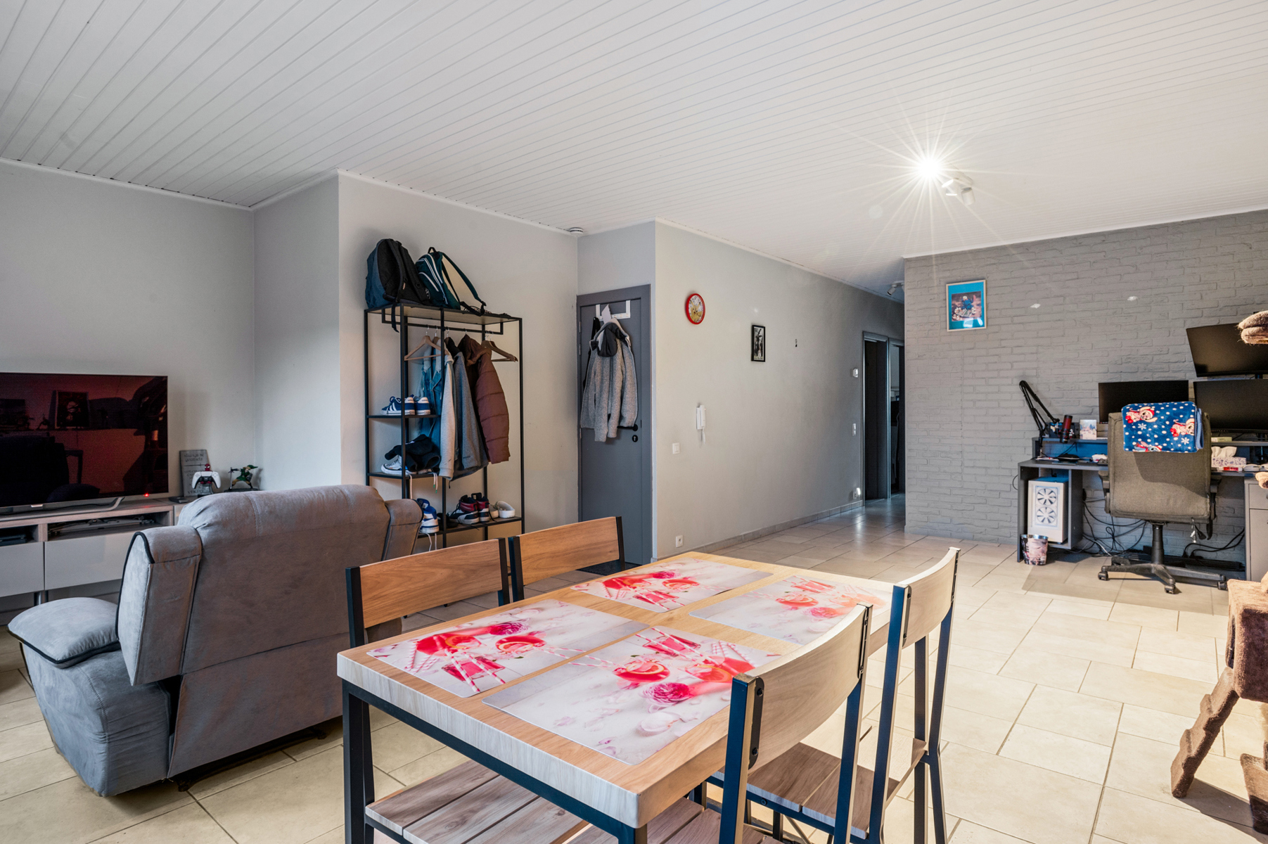 Apartment for sale in Antwerp with 1 bedroom - photo 2