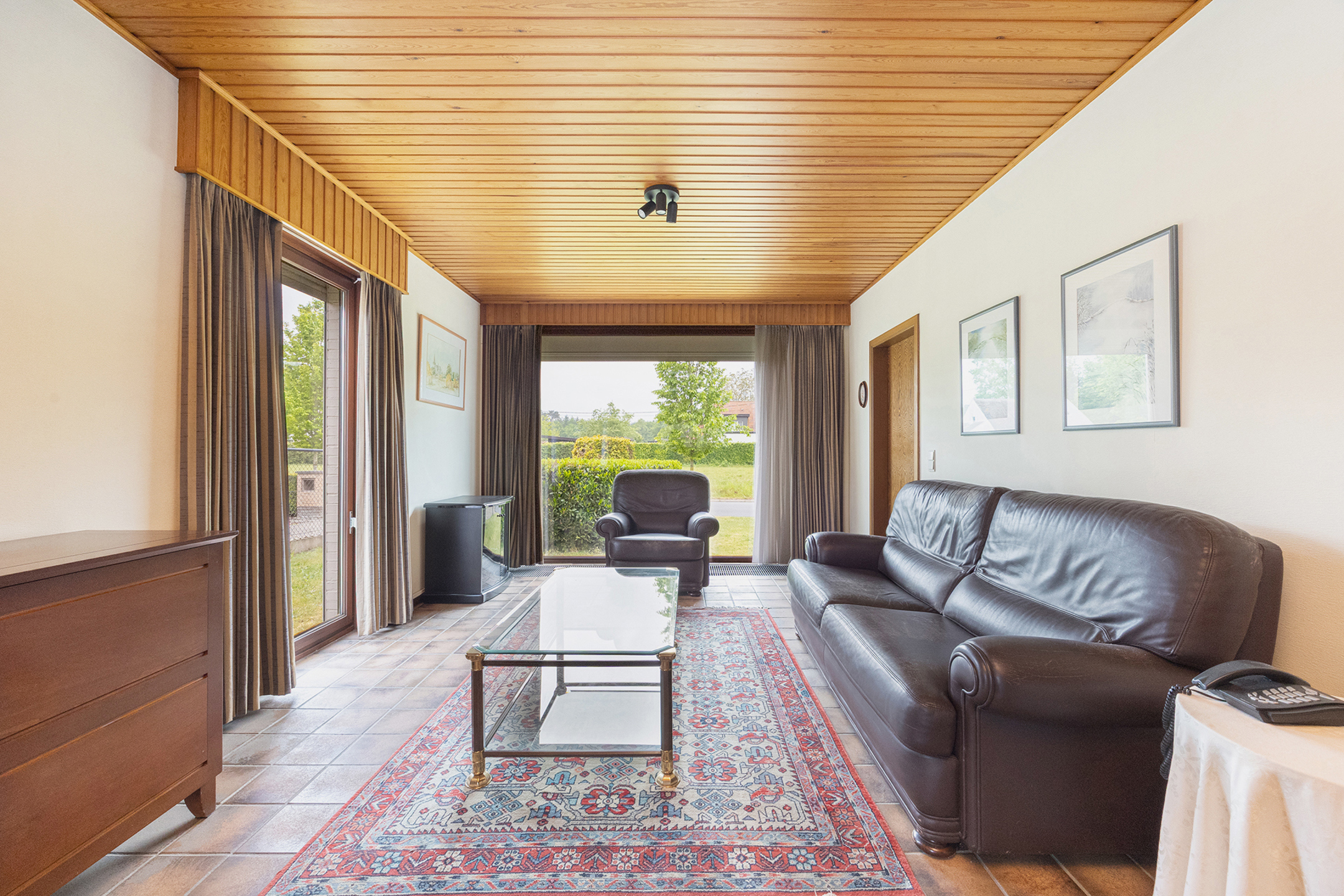 Open bebouwing met tuin en garage - foto 4